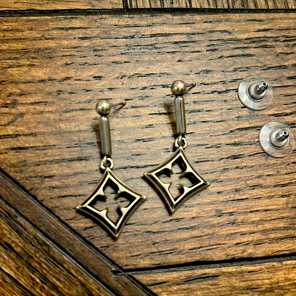 ☀️Brighton Earrings - Picture 6 of 11
